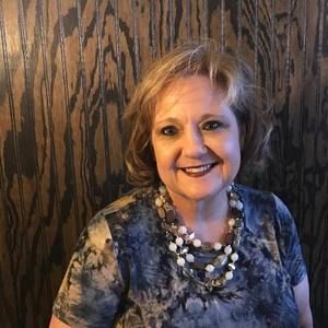 Meet your Posher, Jana